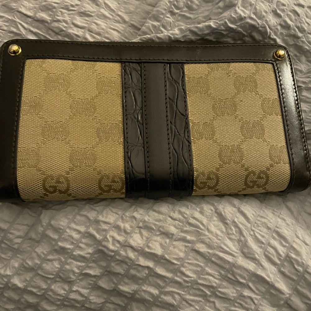 Gucci Brown GG Wallet